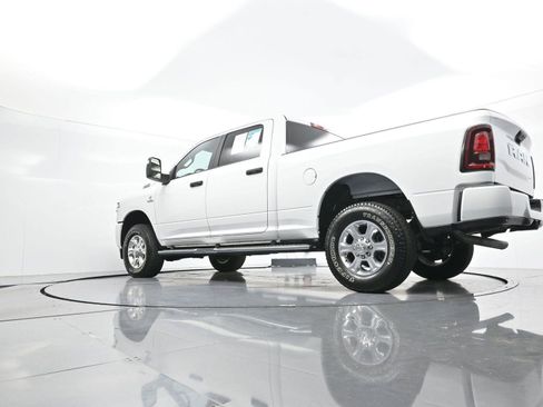 Used 2025 RAM 2500 Big Horn AWD/4WD image 52