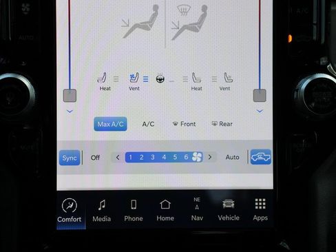 Used 2023 RAM 3500 Laramie w/ Night Edition image 29