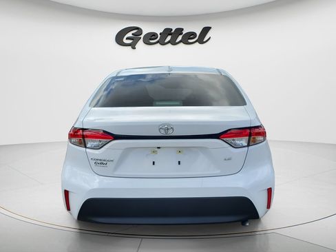 Certified 2025 Toyota Corolla LE FWD image 6