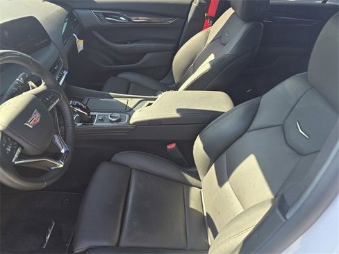Used 2025 Cadillac CT5 V image 19