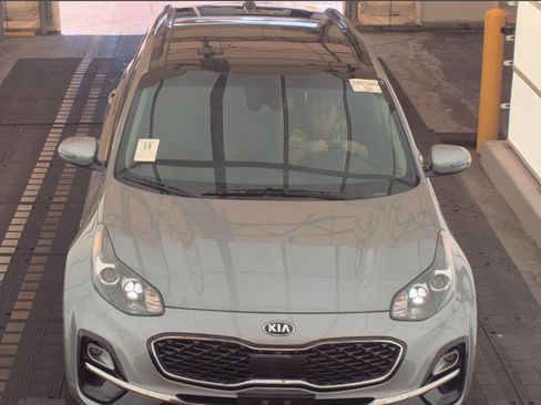 Used 2020 Kia Sportage EX w/ Option Group 15 AWD/4WD image 3