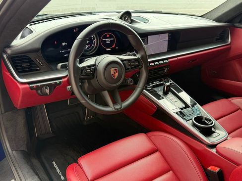 Used 2022 Porsche 911 Turbo S image 4