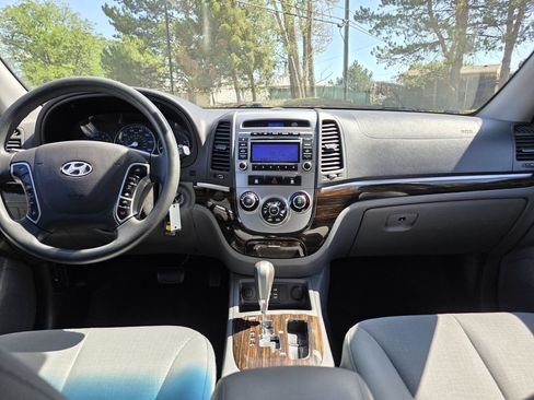 Used 2010 Hyundai Santa Fe GLS AWD/4WD image 23