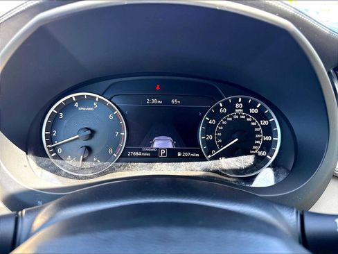 Used 2019 INFINITI QX50 Essential w/ Premium Heat Package AWD/4WD image 20