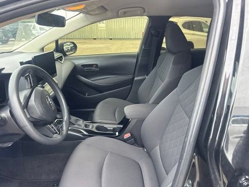 Used 2022 Toyota Corolla LE w/ Carpet Mat Package (TMS) FWD image 9