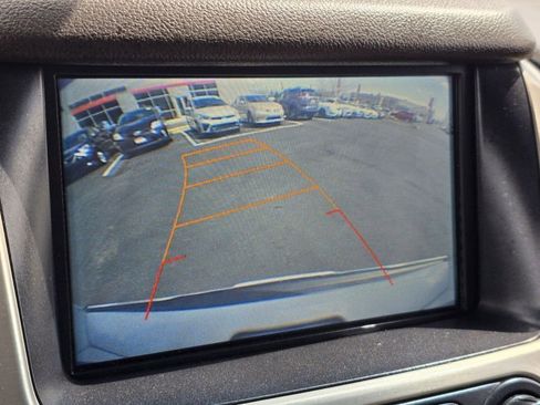 Used 2017 GMC Yukon XL Denali w/ Open Road Package image 4