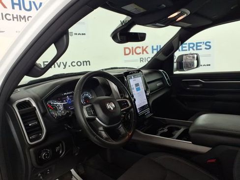 Used 2023 RAM 1500 Big Horn AWD/4WD image 12