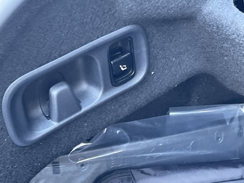 New 2026 Mercedes-Benz C 300 C 300 Sedan image 10