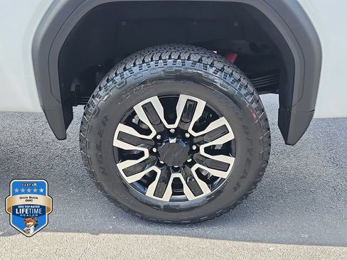 New 2026 GMC Sierra 2500 Denali Ultimate AWD/4WD image 7