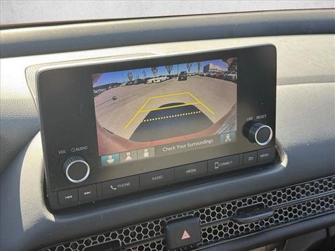 Used 2023 Honda HR-V Sport image 12