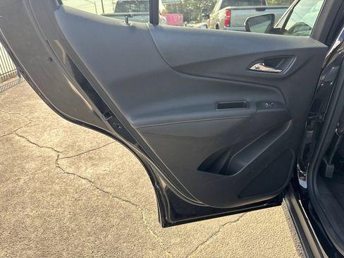Used 2024 Chevrolet Equinox RS image 23