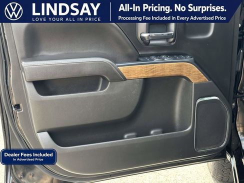 Used 2018 Chevrolet Silverado 1500 LTZ AWD/4WD image 9