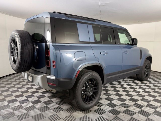 Certified 2025 Land Rover Defender 110 S AWD/4WD image 7