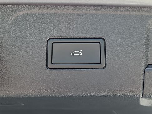 New 2026 Volkswagen Atlas SE AWD/4WD image 12