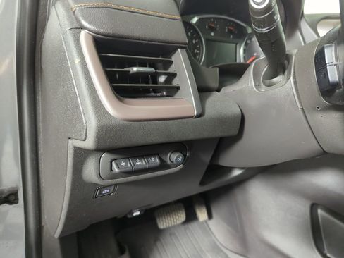 Used 2023 GMC Terrain AT4 w/ Infotainment Package II AWD/4WD image 26