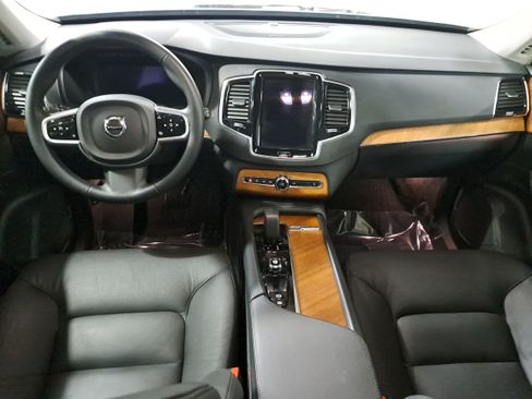 Used 2023 Volvo XC90 B6 Plus w/ Protection Package Premier AWD/4WD image 9