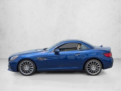 Used 2017 Mercedes-Benz SLC 300 image 8