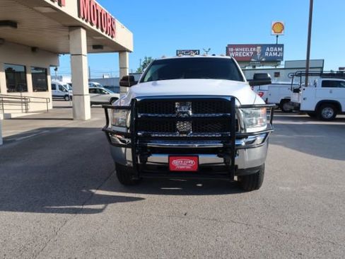 Used 2018 RAM 2500 Tradesman w/ Popular Equipment Group AWD/4WD image 2