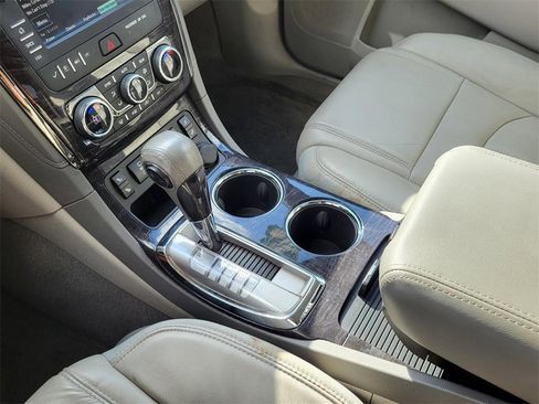 Used 2017 Buick Enclave Leather image 29