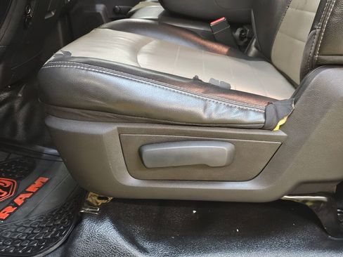 Used 2012 RAM 1500 ST image 18