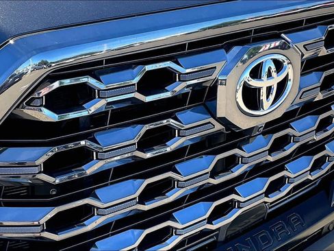 Used 2024 Toyota Tundra Platinum AWD/4WD image 29