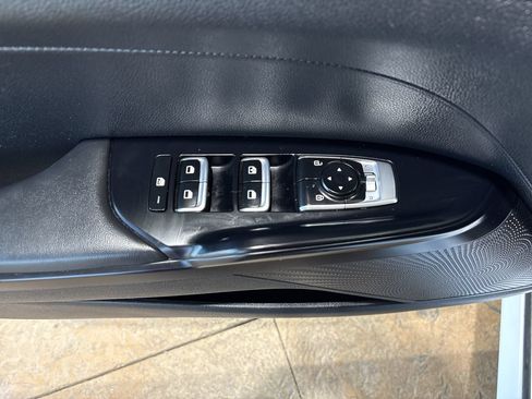 Used 2021 Kia K5 LXS FWD image 13