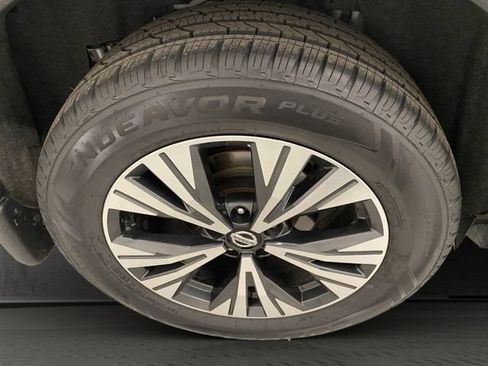 Used 2021 Nissan Rogue SV w/ Premium Package AWD/4WD image 39