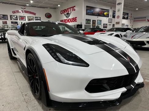 Used 2019 Chevrolet Corvette Grand Sport RWD image 24