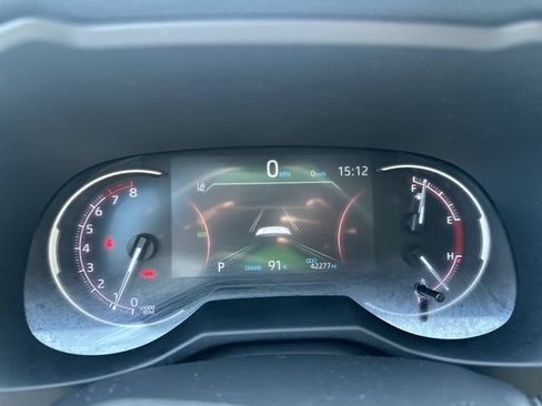 Used 2024 Toyota RAV4 LE FWD image 26