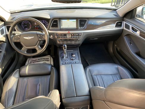 Used 2015 Hyundai Genesis 3.8 w/ Option Group 03 AWD/4WD image 4