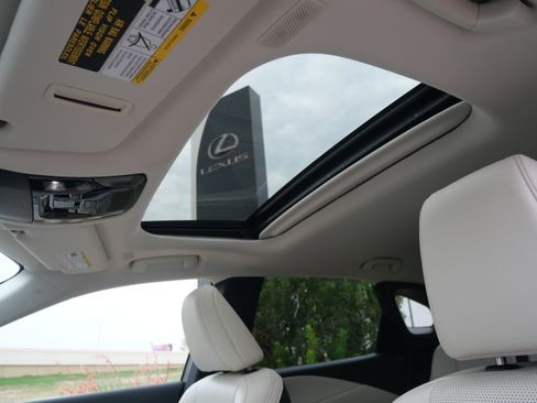 Certified 2024 Lexus RX 350 Premium Plus image 21