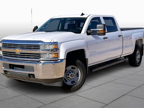 Used 2015 Chevrolet Silverado 2500 W/T w/ WT Convenience Package image 2