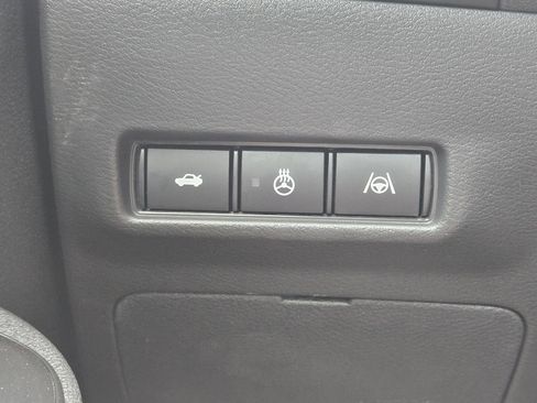 New 2026 Nissan Sentra SR image 20