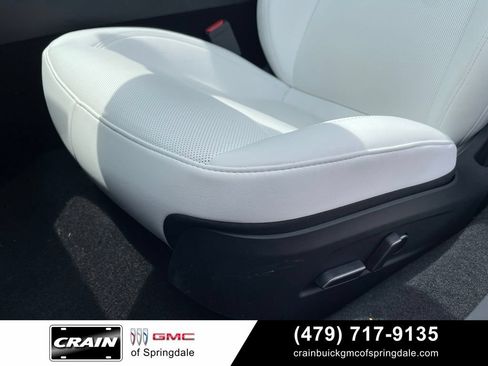 Used 2025 Tesla Model 3 Long Range RWD image 21