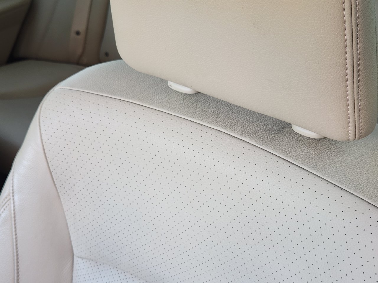 Used 2017 Honda Accord EX-L image 14