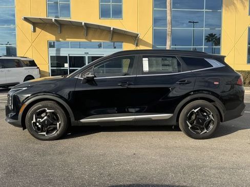 New 2026 Kia Sportage EX w/ EX Panorama Roof Package FWD image 2