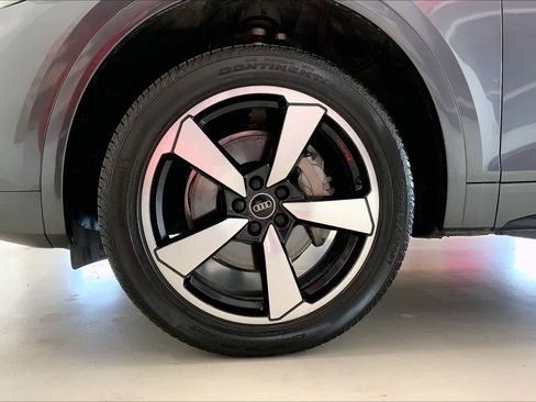 Used 2023 Audi Q5 2.0T Premium Plus w/ Premium Plus Package AWD/4WD image 7