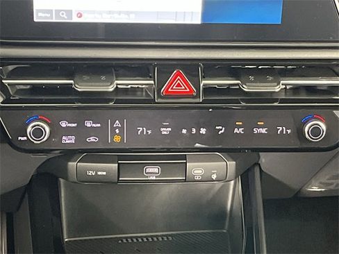 New 2026 Kia Niro EX image 19