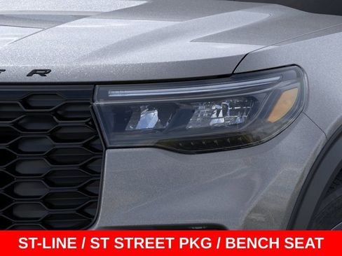 New 2026 Ford Explorer ST-Line w/ ST-Line Street Pack AWD/4WD image 18