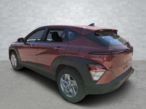 New 2026 Hyundai Kona SE image 7