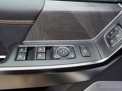 New 2024 Ford F250 Platinum image 27