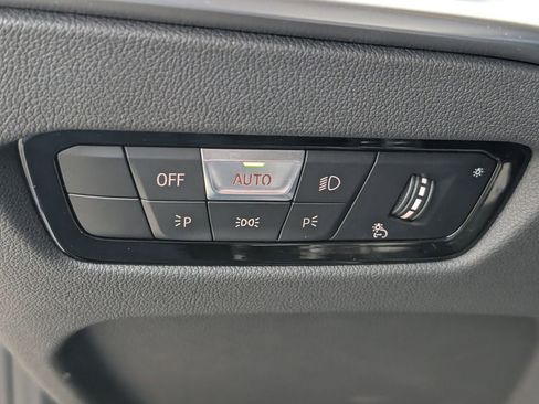Used 2025 BMW 330i Sedan RWD image 23