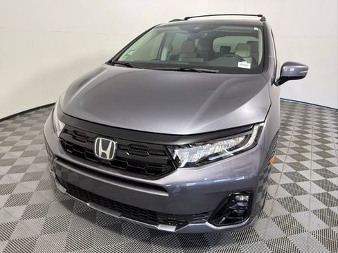 New 2026 Honda Odyssey Elite image 2