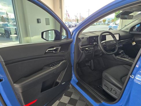 Used 2026 Kia Sportage SX image 18