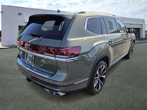 New 2026 Volkswagen Atlas SEL Premium R-Line AWD/4WD image 3