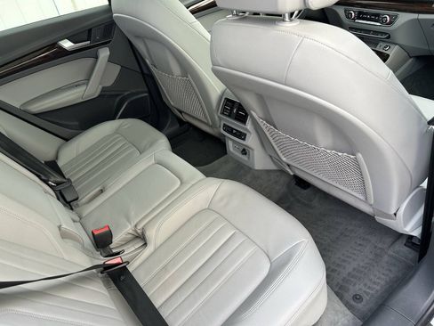 Used 2019 Audi Q5 2.0T Premium Plus w/ Premium Plus Package AWD/4WD image 15
