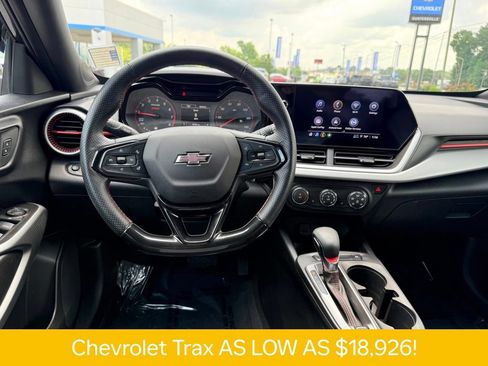 Used 2024 Chevrolet Trax RS w/ Driver Confidence Package FWD image 9