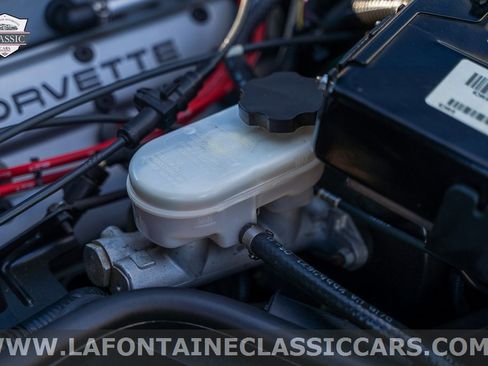 Used 1995 Chevrolet Corvette ZR1 image 59