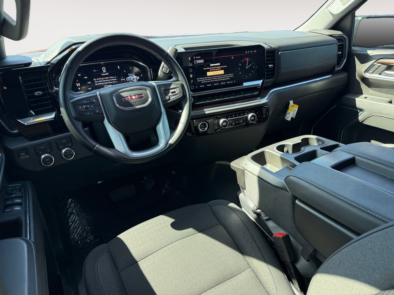 Used 2023 GMC Sierra 1500 Elevation AWD/4WD image 15