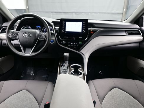 Used 2023 Toyota Camry LE image 17